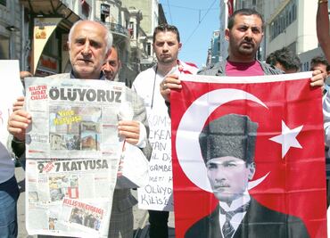 Bombardean a yihadistas en Siria: mueren 55