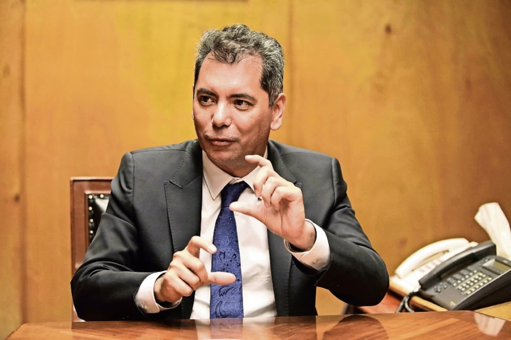 El funcionario capitalino comentó que hasta el momento para enfrentar las afectaciones financieras del primer recorte presupuestal se han utilizado los remanentes económicos que se tuvieron del ejercicio presupuestal 2015 (JUAN CARLOS REYES. EL UNIVERSAL)