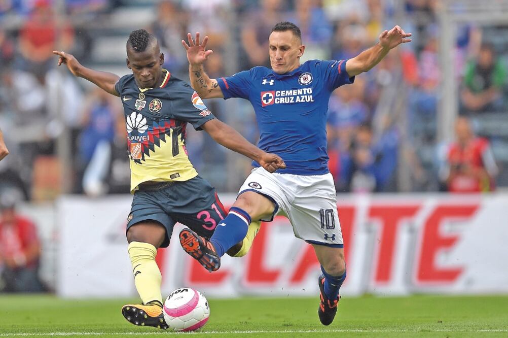 Christian Giménez no cree que los cementeros sean muy ofensivos (PEDRO PARDO. AFP)