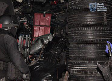 Aseguran tres toneladas de autopartes en la CDMX; hay un detenido