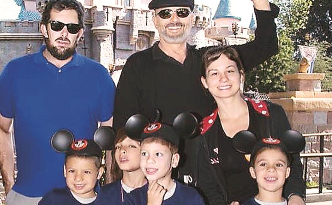 El español mostró una fotografía familiar en redes sociales. FOTO: INSTAGRAM