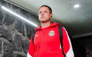 Video: Chicharito falla penalti frente Cruz Azul