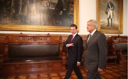 Se reúnen Peña Nieto y AMLO en Palacio Nacional