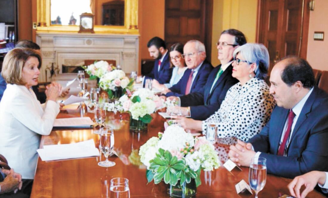 Reunión de Nancy Pelosi con funcionarios mexicanos. Archivo El Universal