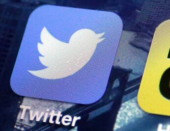 Los tuits que anunciaban el regreso de su “apá”