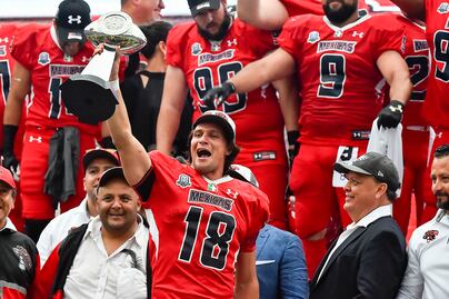 Mexicas se coronan en LFA 