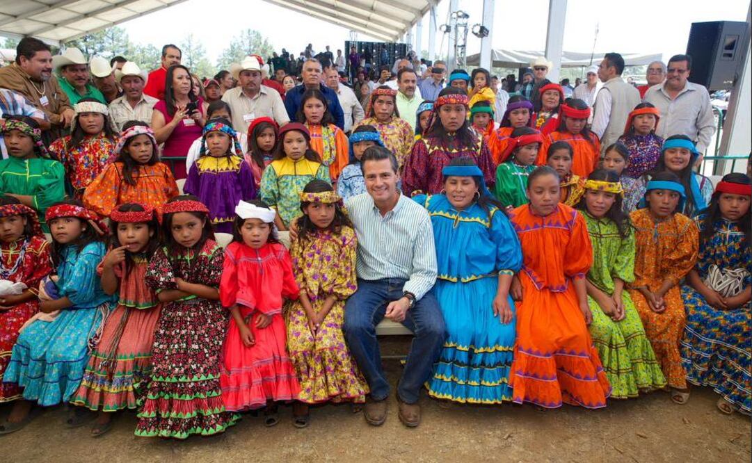 Gobierno dotará de servicios básicos a indígenas