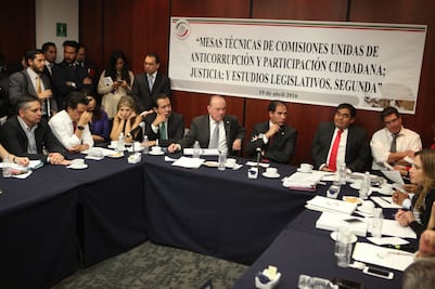 Estancado, debate anticorrupción en el Senado