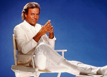 Nueva biografía de Julio Iglesias hecha por un genio letrado