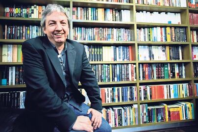 “Busco llevar al lector a ser crítico”: David Toscana