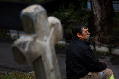 Así fue la primera exhumación de osamentas del Panteón Dolores