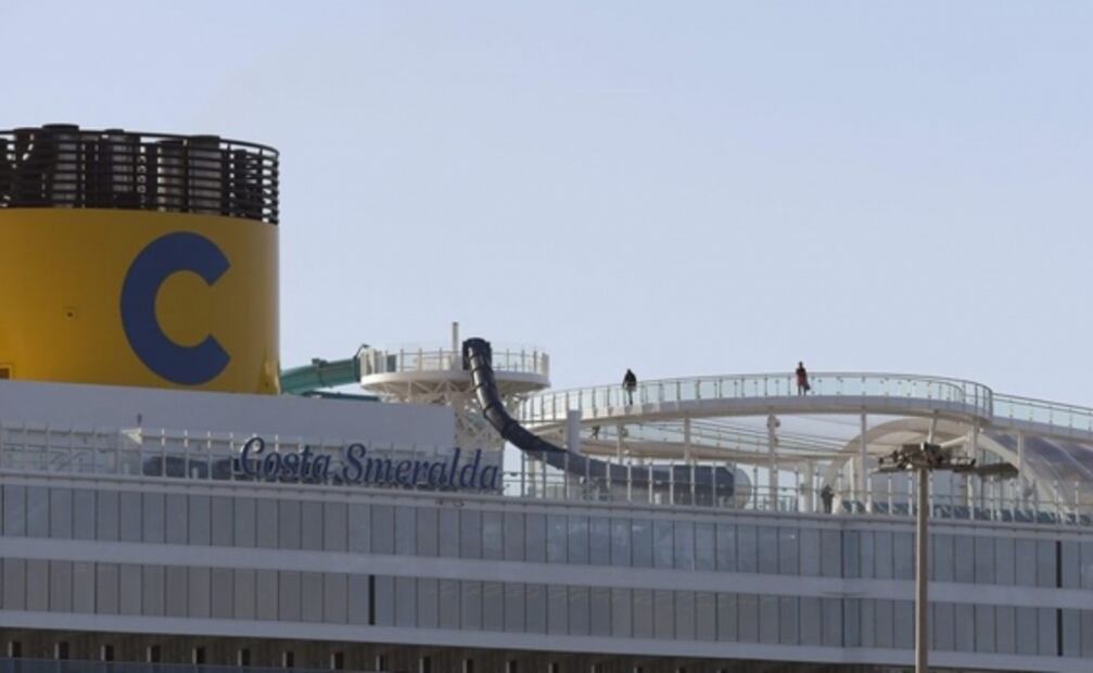 Así se ven los pasajeros del crucero "detenido" por posible caso de coronavirus en Italia 