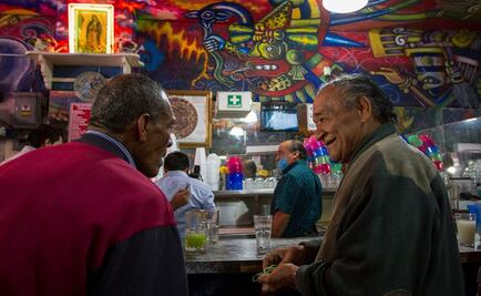 Pulquería "Las Duelistas", a punto de cumplir 105 años 