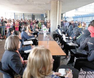 Estudiantes y UNAM, sin fecha para abrir la FFyL