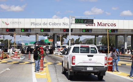 CNTE cumple 15 días de huelga; maestros toman caseta de la México-Puebla y exigen nueva reforma educativa