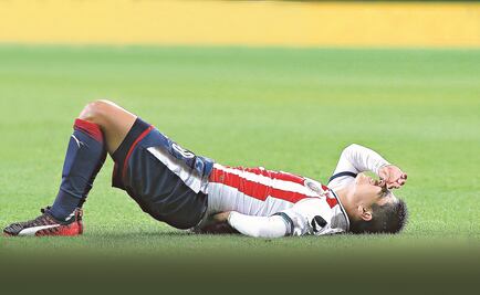 Sólo un milagro salva a las Chivas