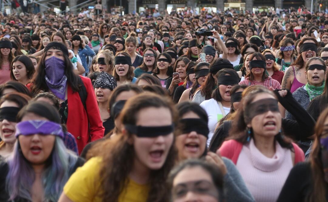 El performance se viralizó a través de las redes sociales y ya ha sido replicado en distintas ciudades del mundo. Foto: Carlos Mehía / EL UNIVERSAL