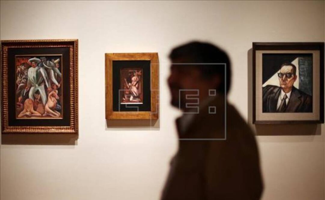 Durante el ataque, los 169 lienzos fueron salvaguardados por el comisario mexicano Fernando Gamboa quien, entre balas y explosivos, se encargó de empaquetarlos y facturarlos de nuevo hacia el país azteca. FOTO: EFE.