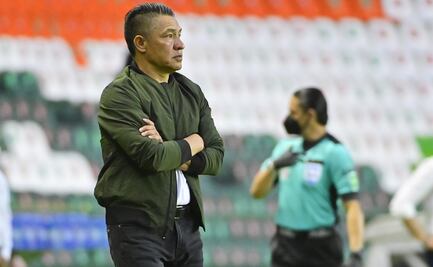 Ignacio Ambriz, con destino a dirigir a una Selección