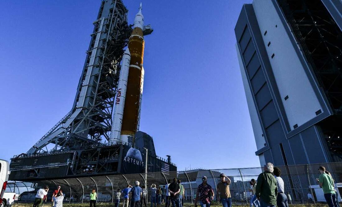 Cohete de la misión Artemisa I en el Centro Espacial Keneddy en Florida, EU. Foto: AP/Craig Bailey, archivo