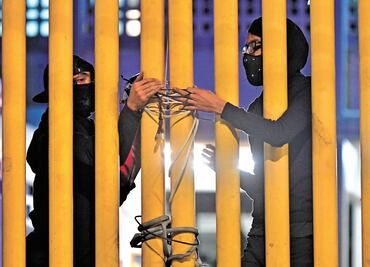 La UNAM, en acoso y acosada