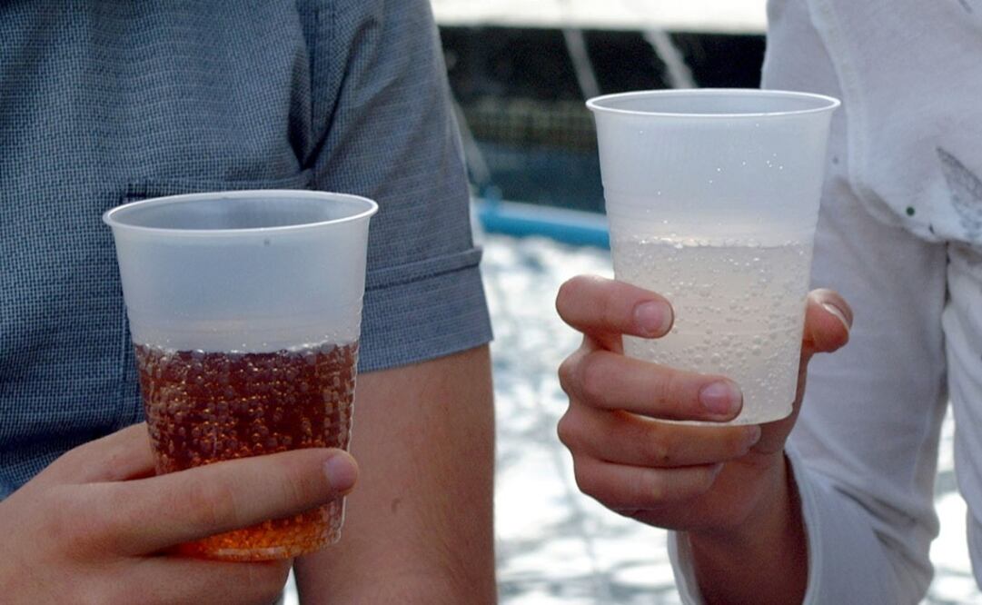 Plantean subir de 1 a 2 pesos el impuesto a refrescos