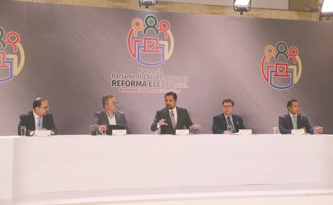 Expertos debatieron las condiciones para que haya una segunda vuelta electoral. Foto: Especial