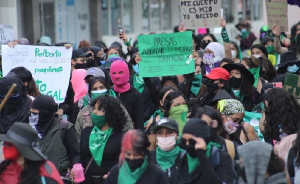 Manifestación por el 28S en Toluca culmina en actos vandálicos 
