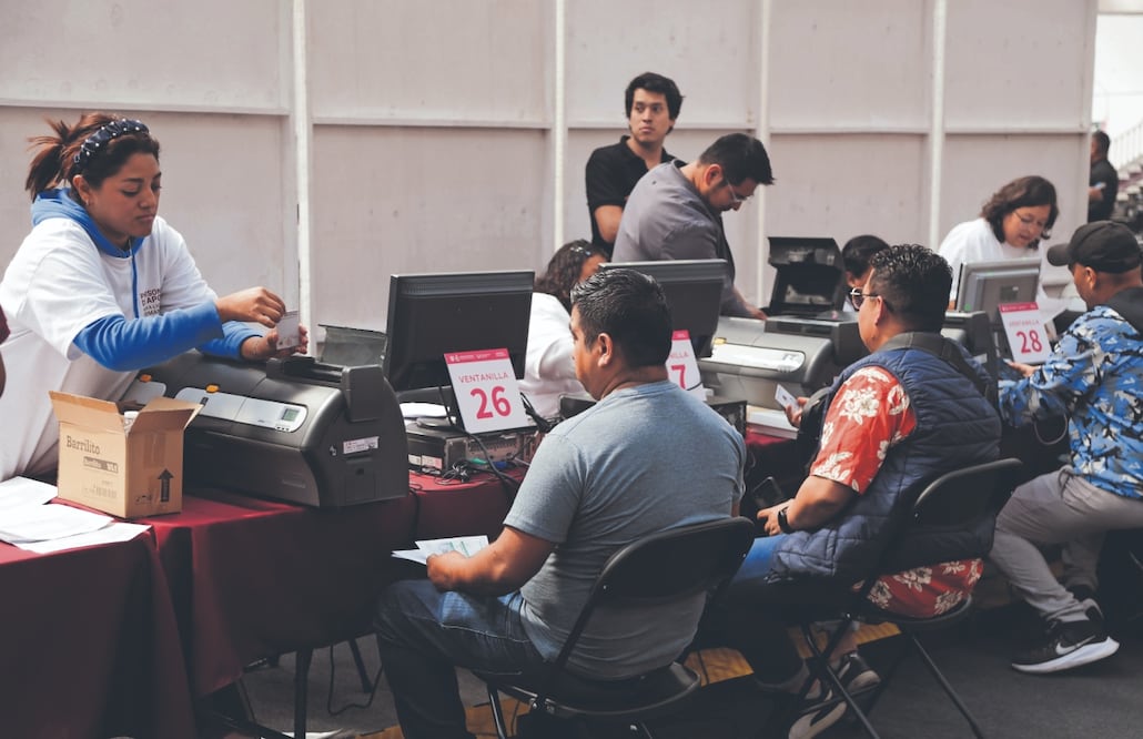 El macromódulo de la Magdalena Mixhuca tiene la capacidad de atender a 6 mil personas al día. Foto: de CARLOS MEJÍA. EL UNIVERSAL