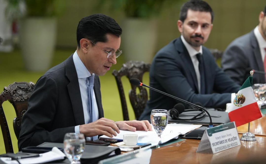 Roberto Velasco, titular de la SRE copresidió la VI Reunión de la Comisión Binacional México-Brasil junto al ministro de Relaciones Exteriores brasileño, Mauro Vieira (06/08/2026). Foto: Especial