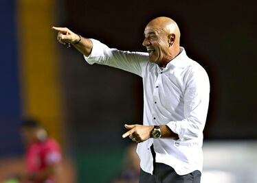 "El Chelís" es nuevo técnico de Las Vegas Lights FC