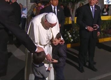 Pope arrives at Vatican embassy in Mexico City