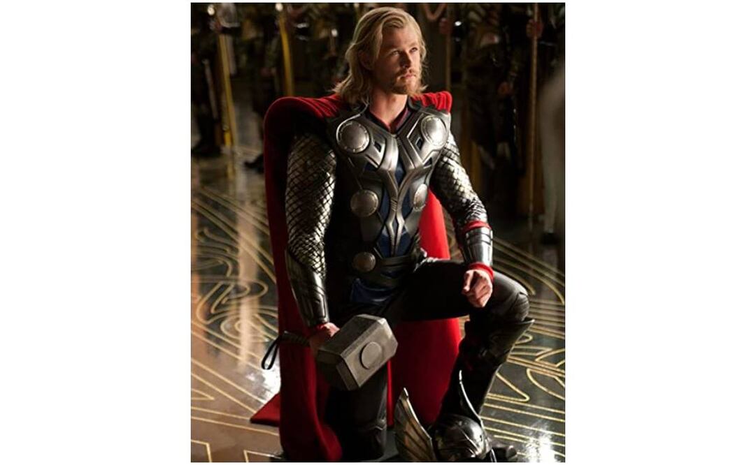 Chris Hemsworth, quien interpreta a "Thor", se ha referido a él únicamente como "martillo".