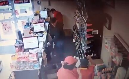 Asalto frustrado a un Oxxo se hace viral en redes