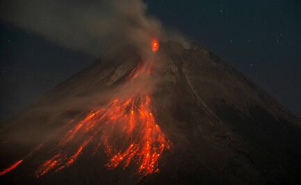 Indonesia en alerta por erupción del volcán Merapi