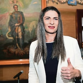 No se puede dar dinero a los deportistas: Guevara