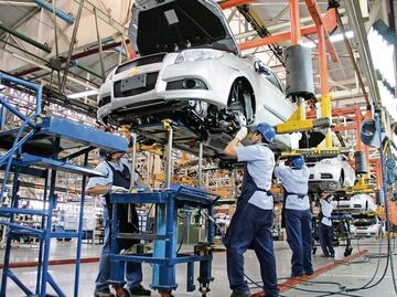 Reparación de autos en agencias disminuyó 15% en el primer semestre, reporta AMDA