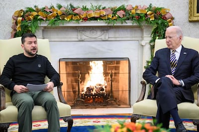 Biden destina más de mil mdd y misiles para Ucrania; intenta consolidar apoyo militar antes de su salida