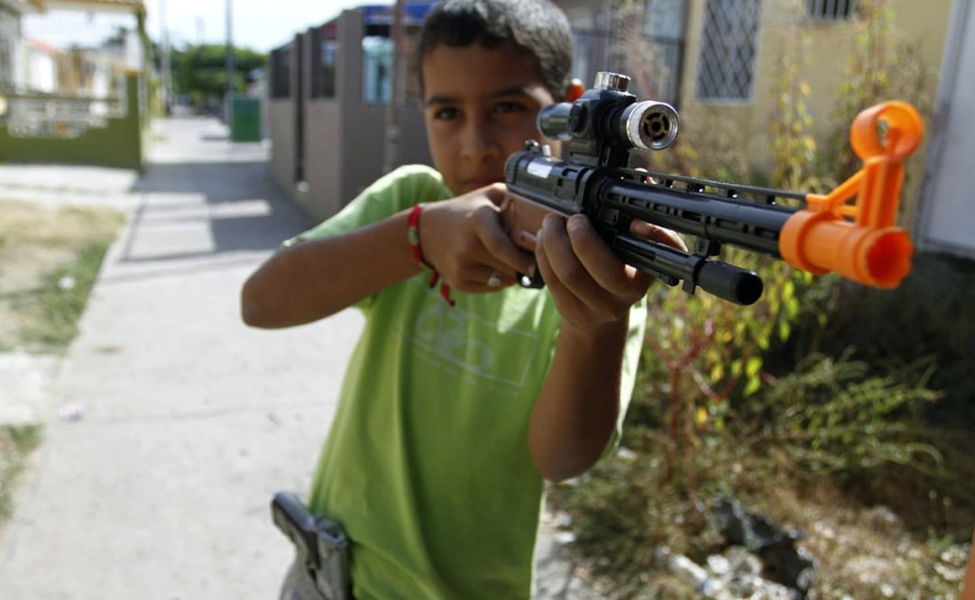 It has become extremely easy to obtain firearms in the black market and offenders usually carry a pistol or a toy replica - Photo: File photo/EFE