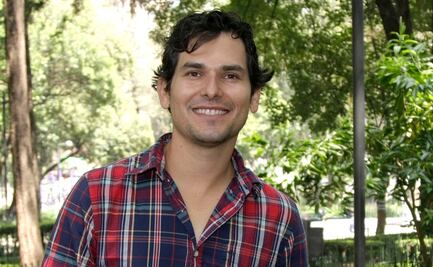 Alan Estrada acusa irresponsabilidad de su padre ante Covid-19