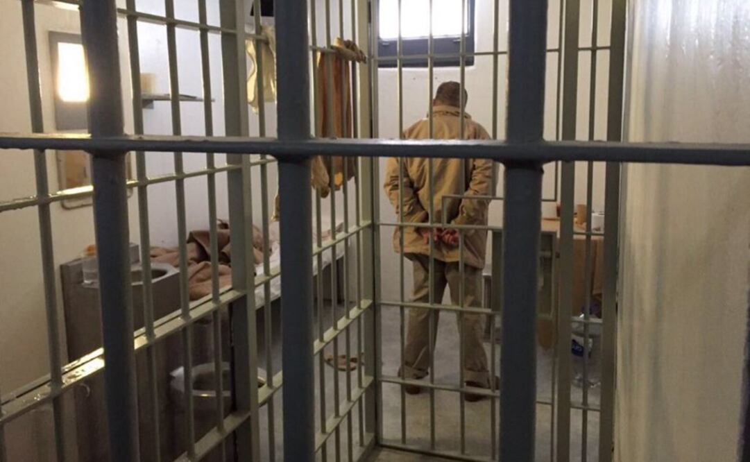 Twitter de Carlos Loret de Mola