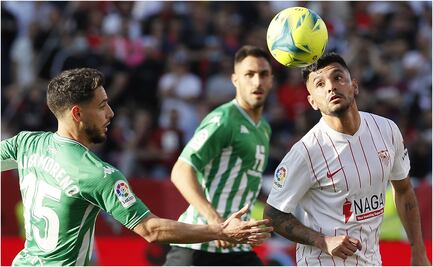 Sevilla y ‘Tecatito’ Corona derrotan al Betis en el derbi sevillano