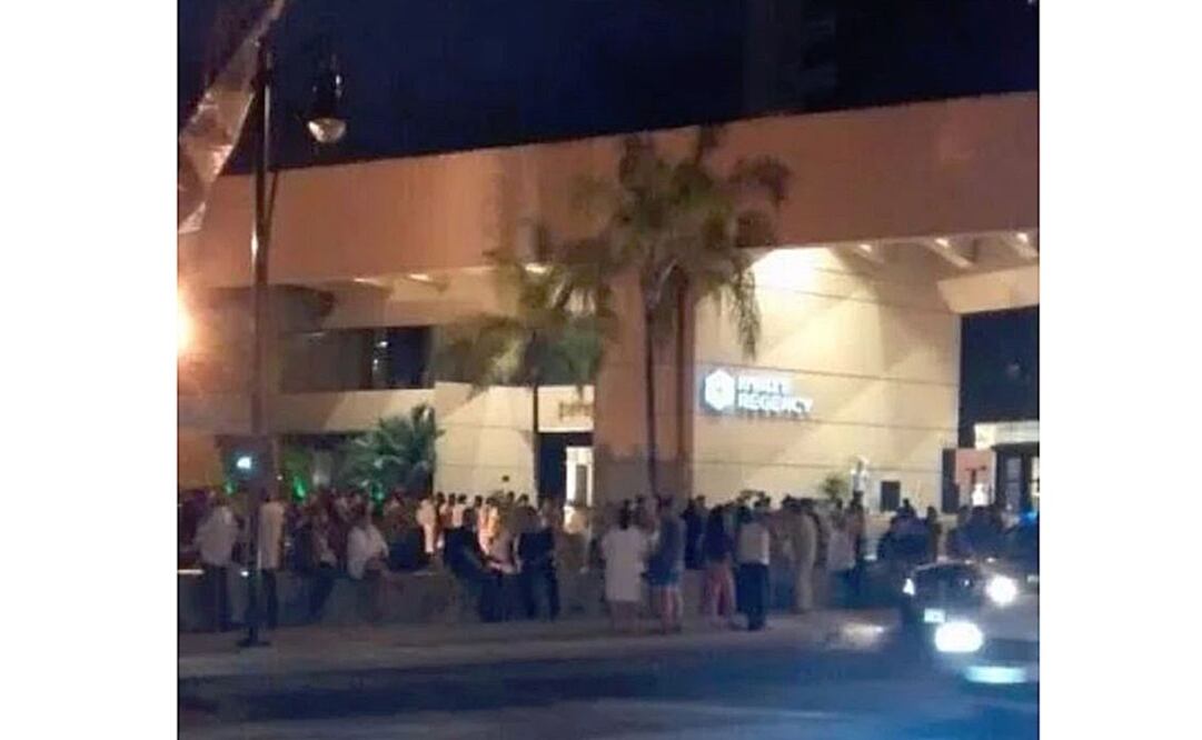 Hotel en Mérida desalojó a personal y huéspedes la medianoche del jueves por temblor ocurrido en Chiapas (Foto: redes sociales)