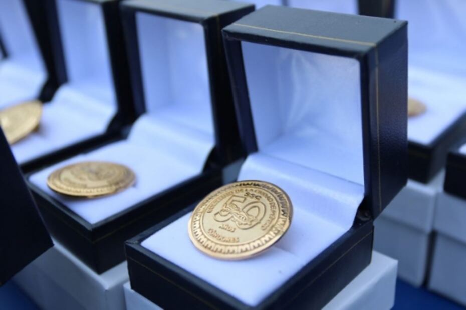 García Harfuch galardona a Cóndores de la Secretaría de Seguridad de la CDMX por rescate aéreo 