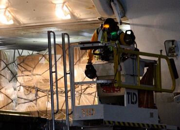 Llega a México noveno cargamento de insumos médicos por Covid-19