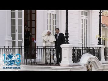 Papa regala al presidente de Panamá imagen de la Virgen de la Antigua