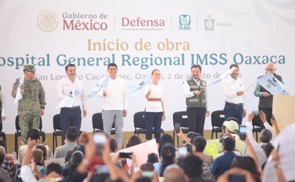 La presidenta Claudia Sheinbaum encabezó el inicio de obra del Hospital General Regional IMSS Oaxaca el 2 de agosto de 2026. Foto: Edwin Hernández/ EL UNIVERSAL