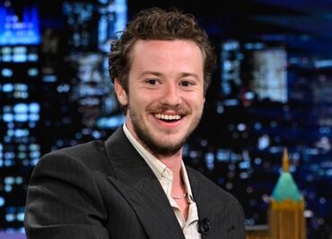 Detienen a Joseph Quinn en Estados Unidos y su personaje de Eddie Munson lo salva