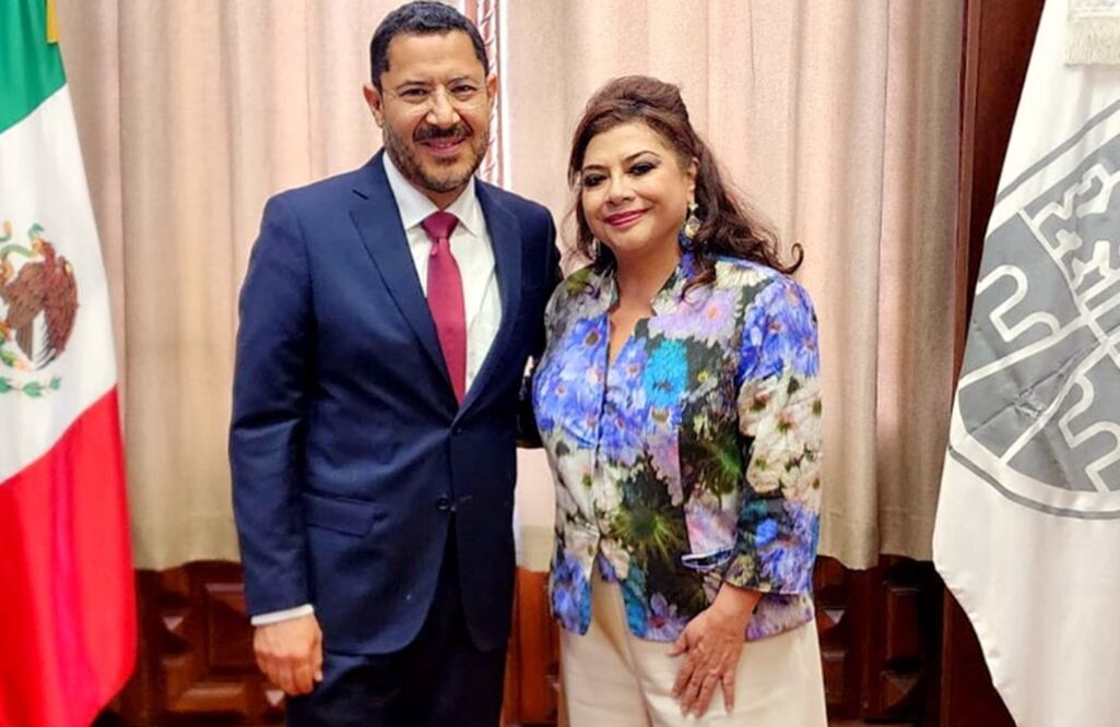 Martí Batres, jefe de Gobierno de la CDMX con Clara Brugada, virtual jefa de Gobierno de la CDMX. Foto: EL UNIVERSAL