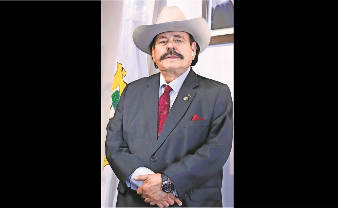 Emparejan el piso entre el Palacio Nacional y el Palacio del Ayuntamiento